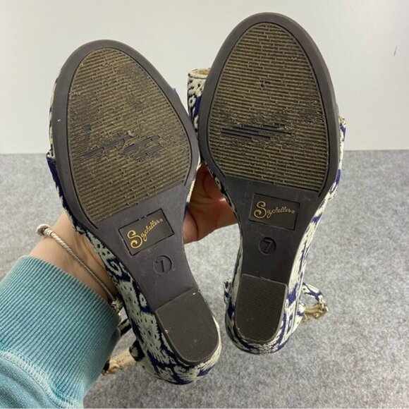 Seychelles Thyme Navy Print Ankle Strap Wedges Women’s Size 7 - Picture 9 of 11